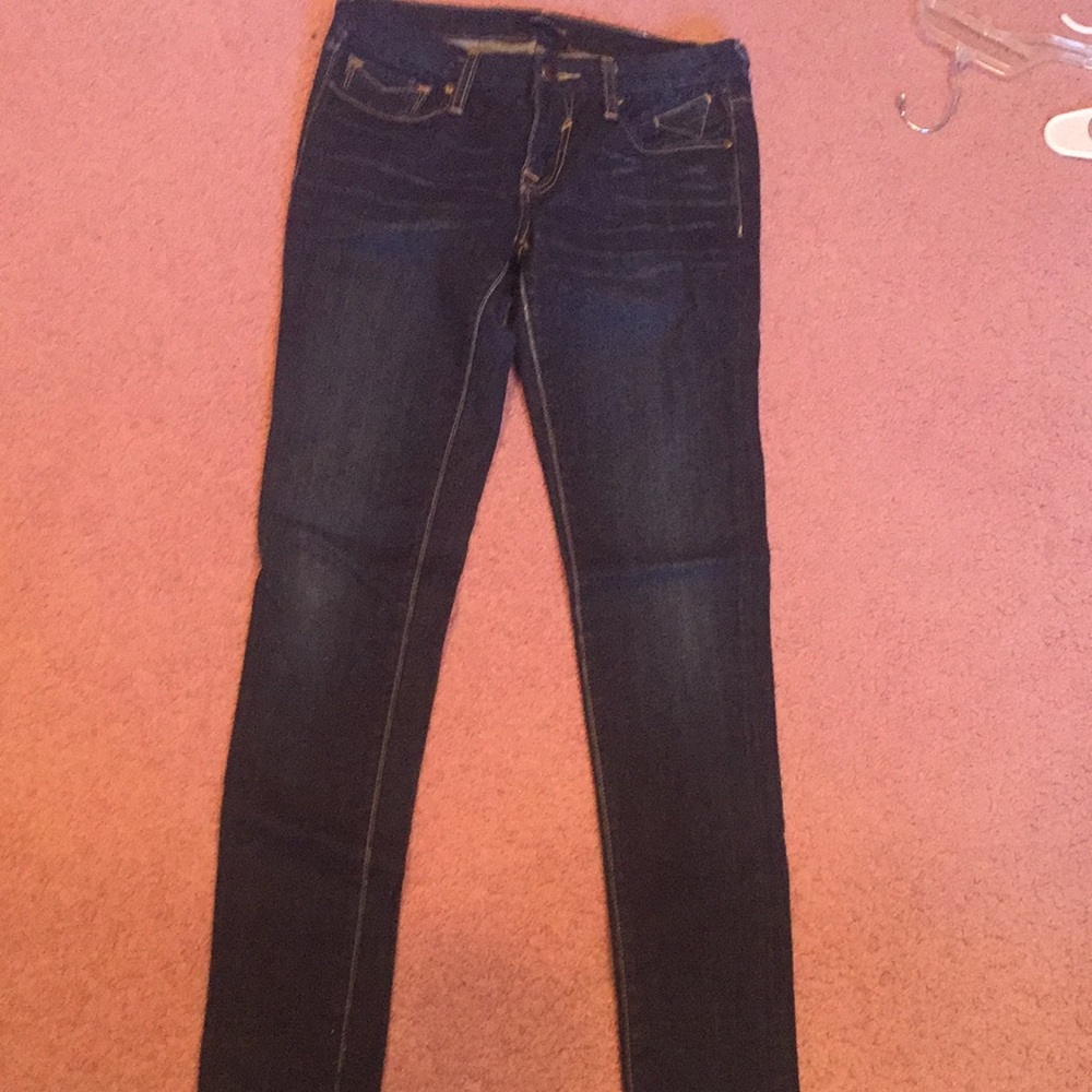 Skinny jeans